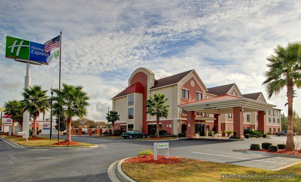 列治文山南萨凡纳i-95州际公路智选假日酒店 外观 照片
